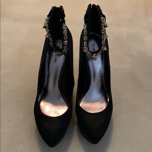 Bebe platform heels !